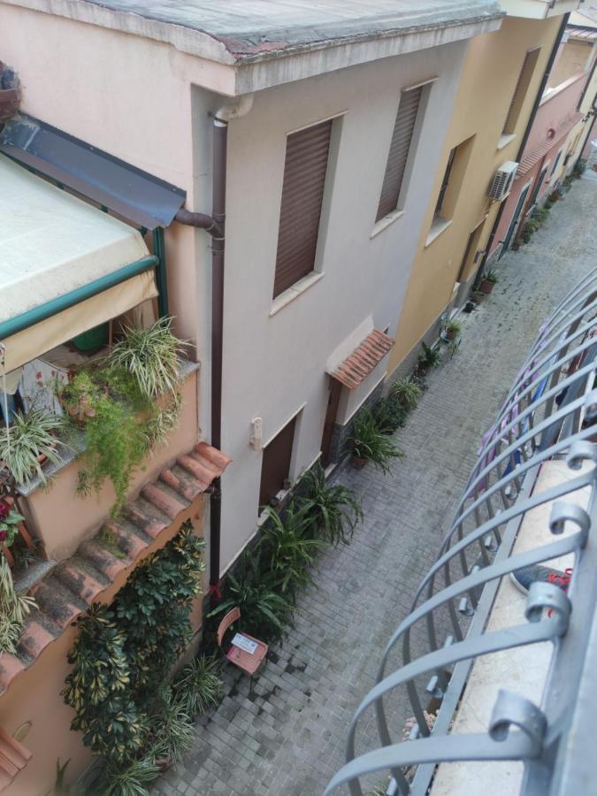 Cottage Gole Alcantara Pafumi Graniti Exterior photo